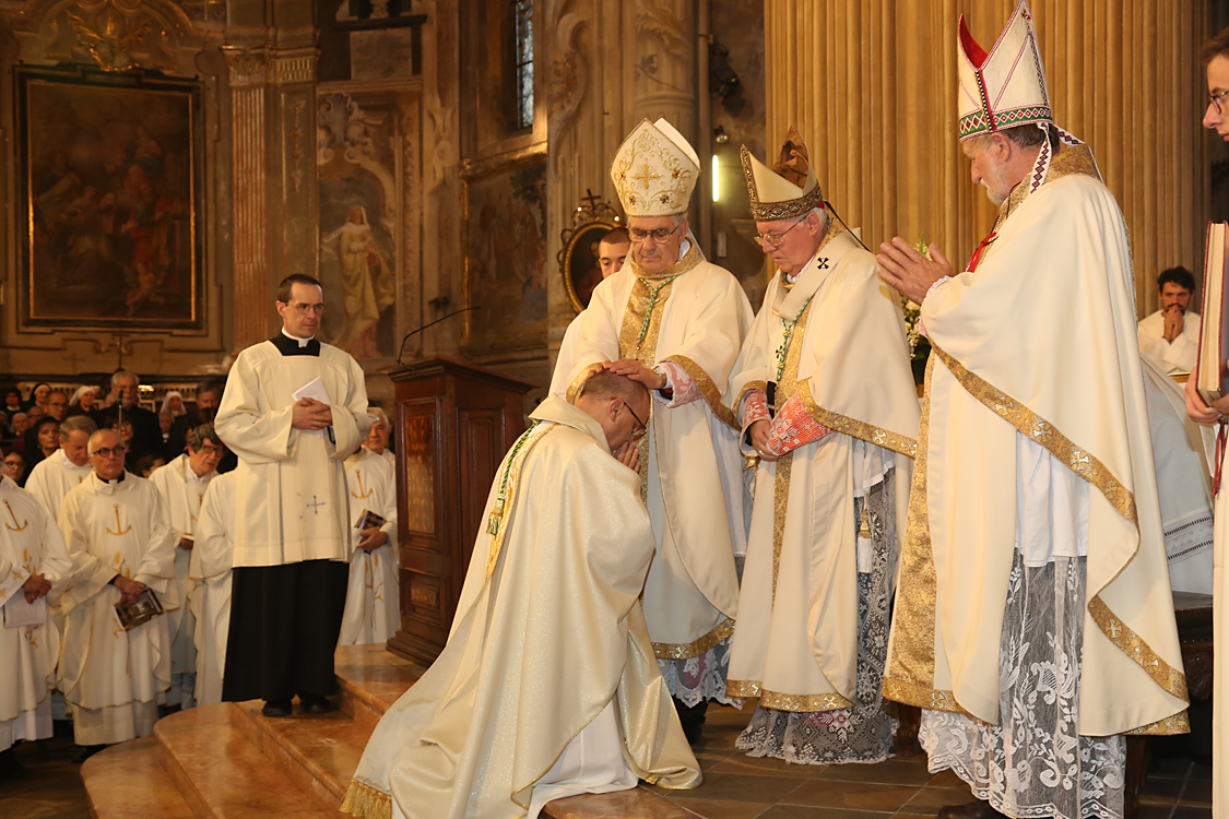 Monsignor Marco Prastaro Vescovo di Asti_212.jpg